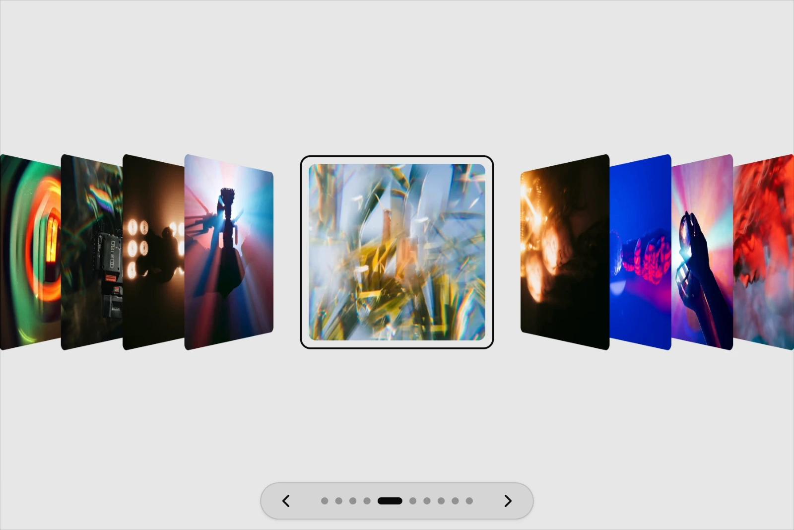 3D Flip Image Carousel